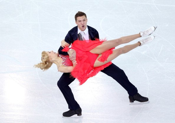 Танцевальная пара Дмитрий Соловьев и Екатерина Боброва занимают третье место
