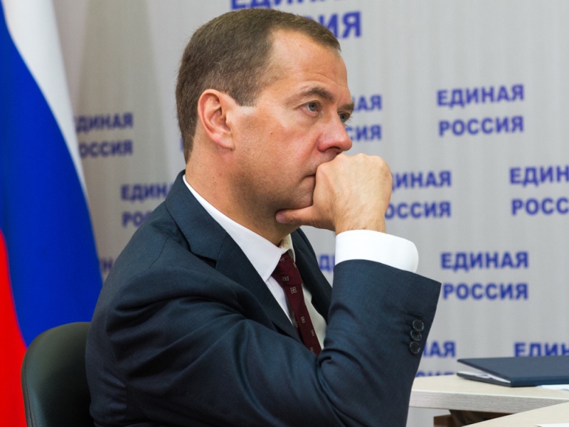 Медведев против печатания новых денег