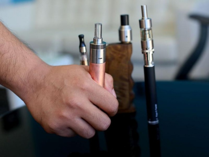 Специалисты рассказали об опасности электронных сигарет
