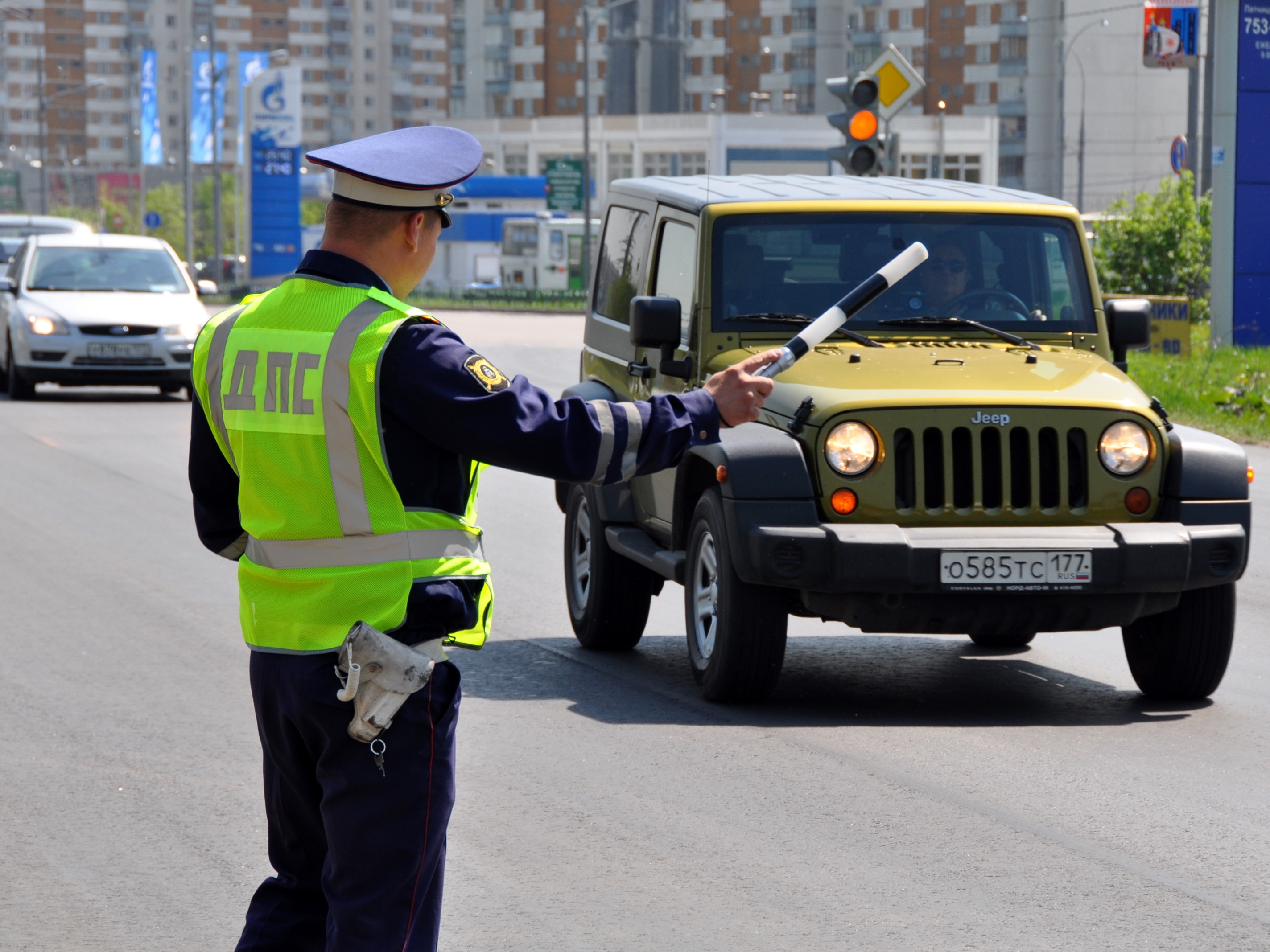 Водителям, оштрафованным в других регионах РФ, теперь не удастся уйти от расплаты