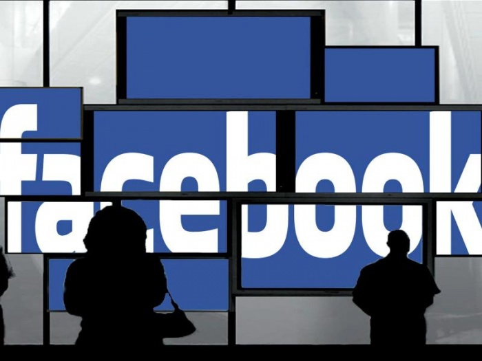 Facebook не будет переносить данные в Россию