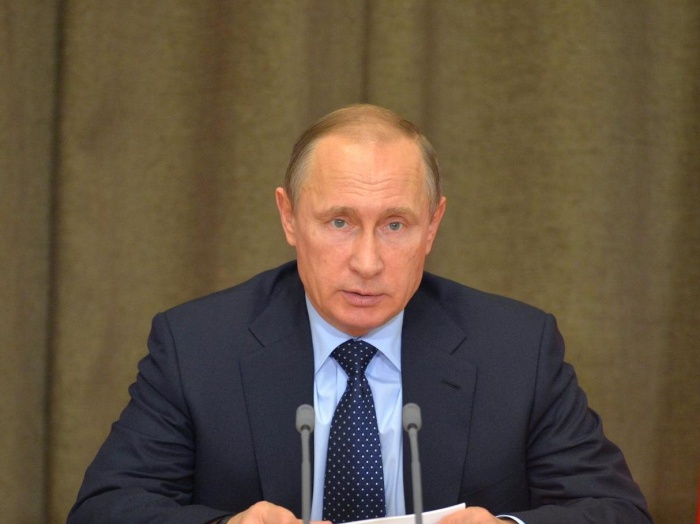 Путин: не допустить распространения вируса Зика в России 