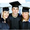 На какие специальности было подано больше всего заявлений в ВУЗы выпускниками 2009? Какую специальность выбрать выпускнику в 2010 году?