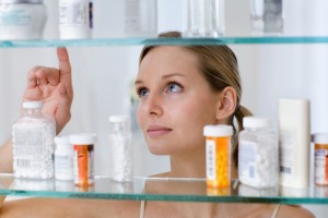 15 вещей, которые нужно купить в аптеке даже здоровому человеку. Список лекарств для домашней аптечки