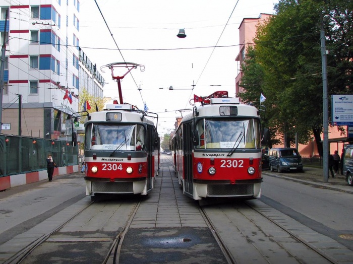 Тревожными кнопками и видеорегистраторами оснастят все  трамваи Москвы