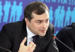 Заместитель председателя правительства Владислав Сурков призывает прекратить травлю чиновников