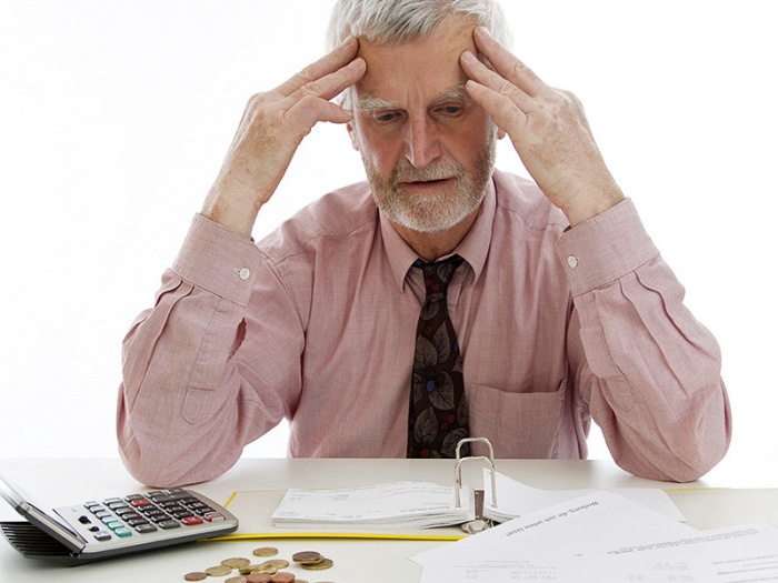 Работающим пенсионерам не нужно подавать заявление на перерасчет своей пенсии