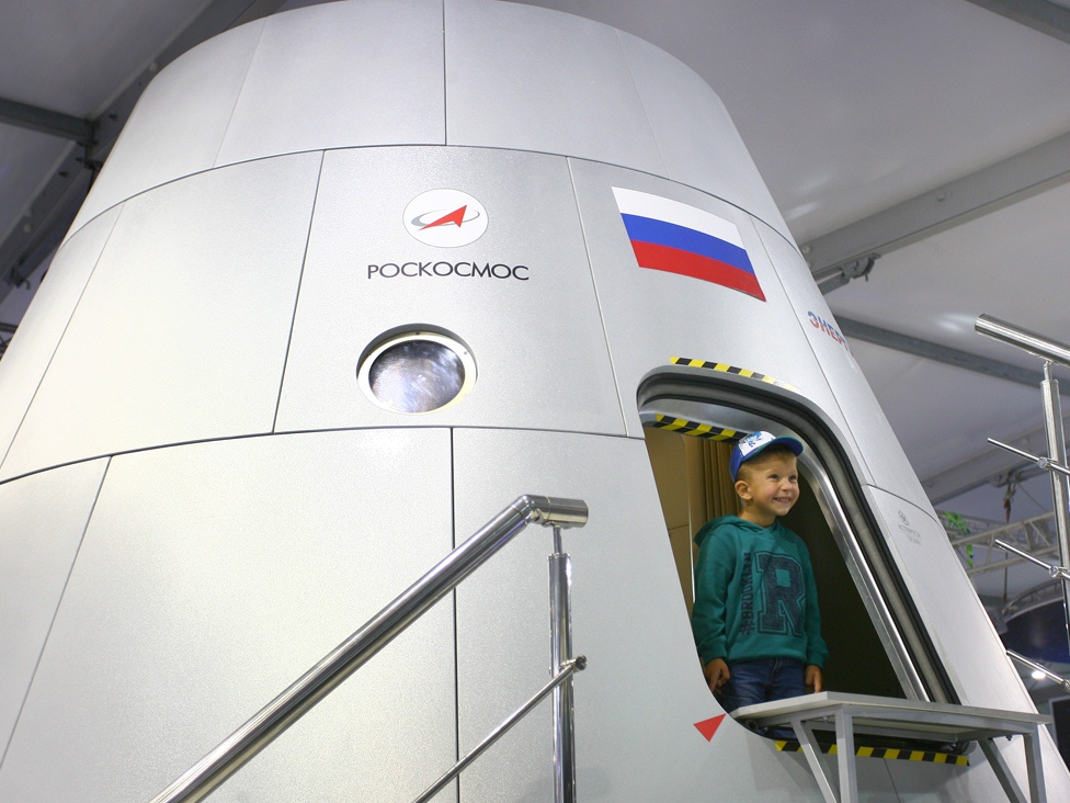 Российская космонавтика делает ставку на лунный туризм 