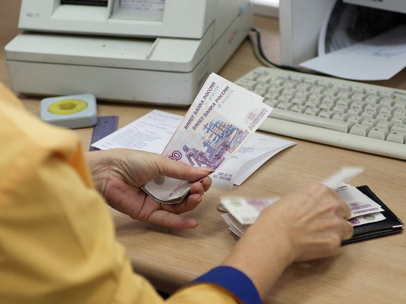 В марте задолженность по зарплате в России выросла на 2,5%