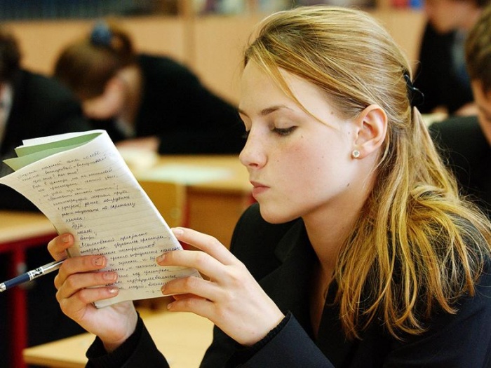 660 итоговых сочинений написали российские школьники. Результаты