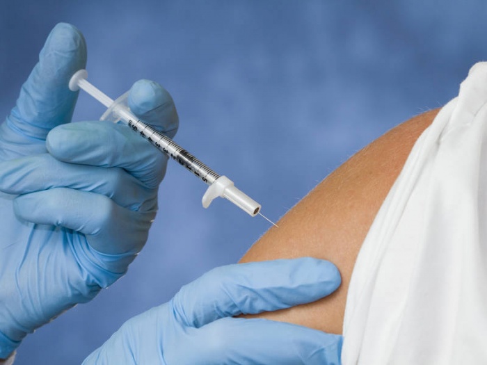 Частным клиникам могут разрешить проводить вакцинацию