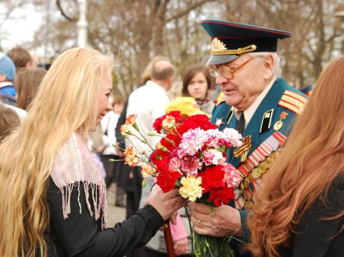 Ветеранам выплатят по 10 тыс. руб. ко Дню Победы