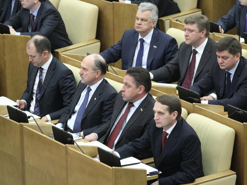 Депутаты обсуждают законопроекты о независимой оценке квалификации работников
