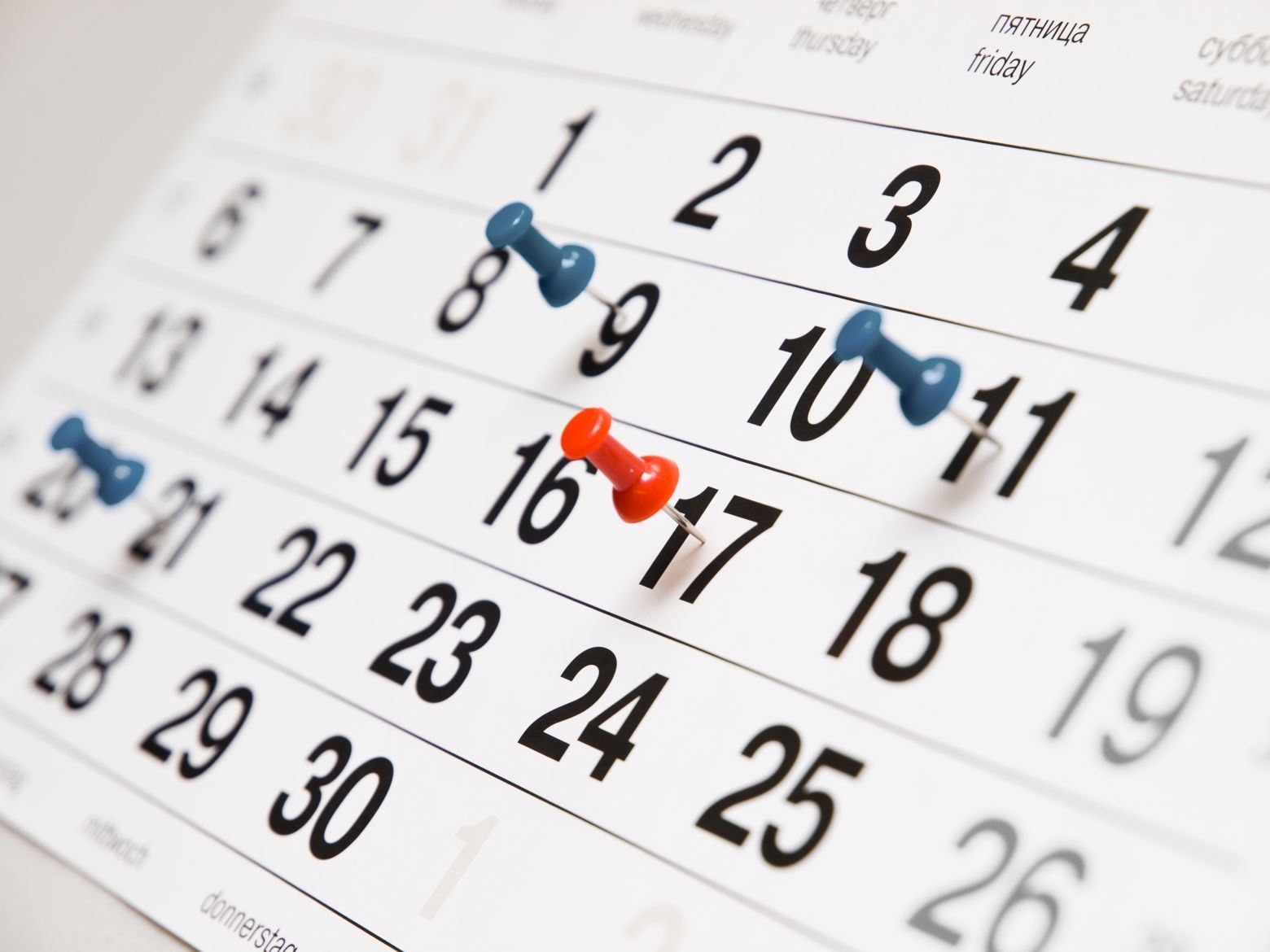 Правительство утвердило календарь праздничных дней на 2017 год