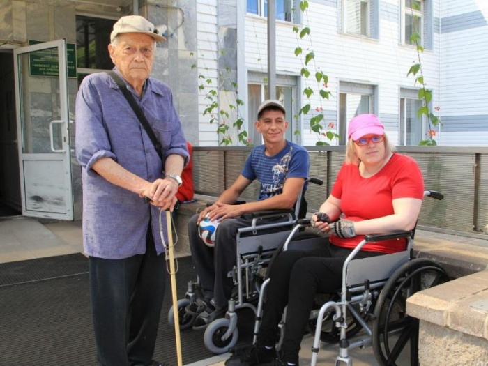 Размер соцвыплат нуждающимся и семьям с детьми-инвалидами в Москве увеличат в 2018 году. Выплаты ветеранам и пенсионерам