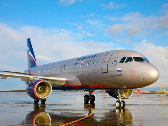 Для пассажиров «Аэрофлота» выбор места в салоне самолета становится платным