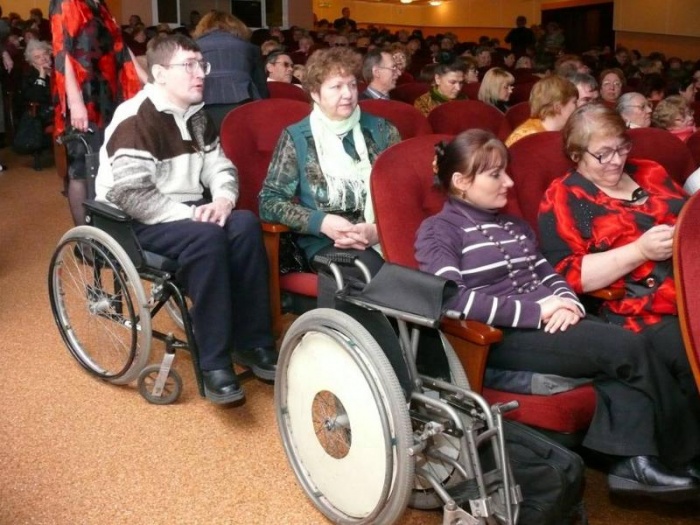 С 2018 года все кинотеатры сделают доступными для инвалидов