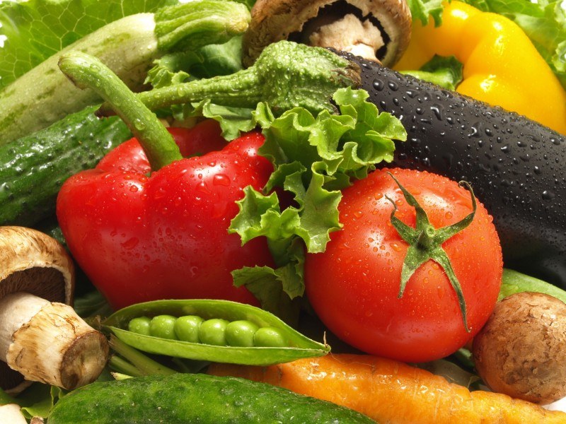 Весеннее меню: 10 самых богатых витамином С фруктов и овощей