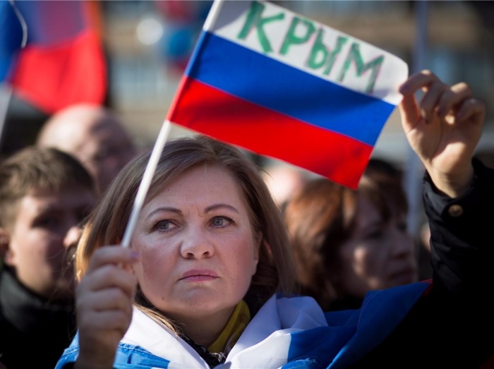 Жители Крыма и Севастополя отмечают вторую годовщину проведения референдума
