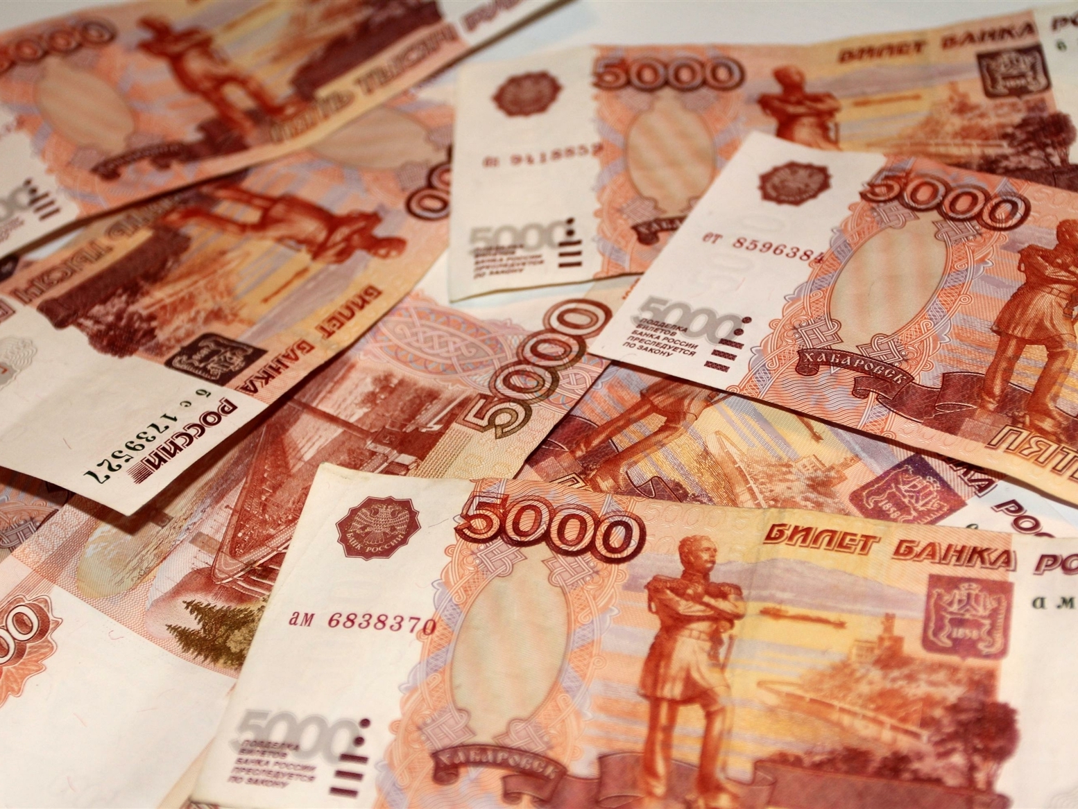 Путин поручил предоставить всем категориям пенсионеров выплату в 5 тыс. руб.