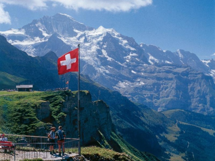 Отправляемся в турпоездку в Швейцарию