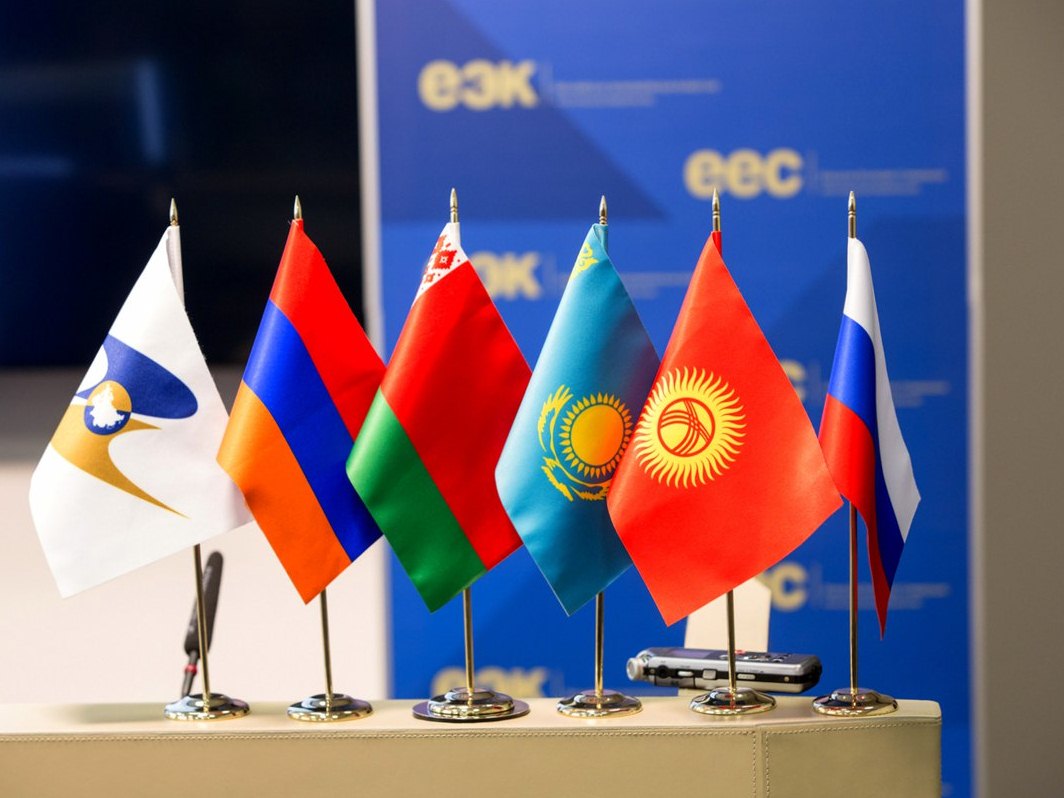Иностранные граждане ЕАЭС, работающие в России, платят 13% по ставке НДФЛ