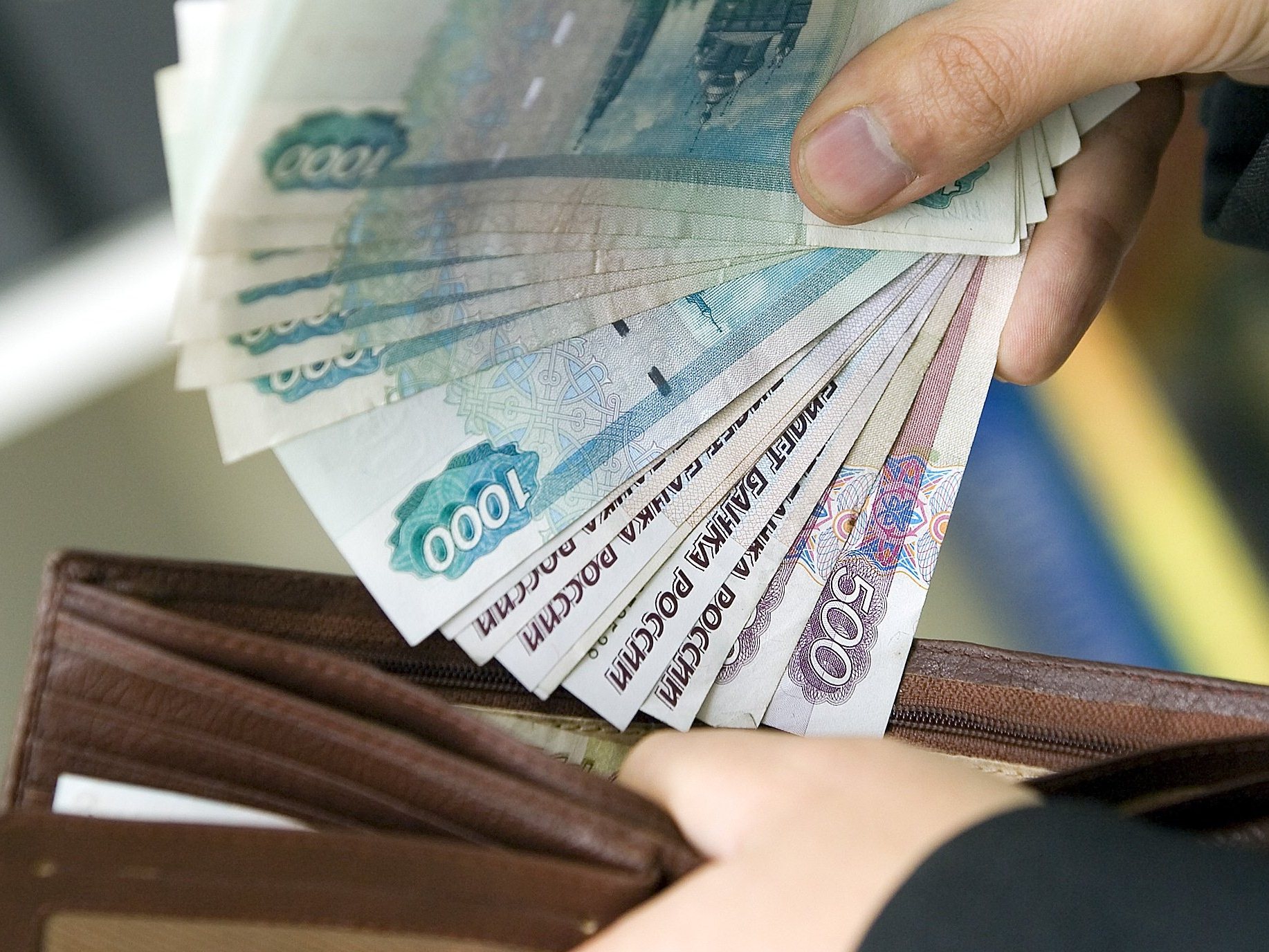 В 2017 году зарплаты россиян могут вырасти на 8 процентов