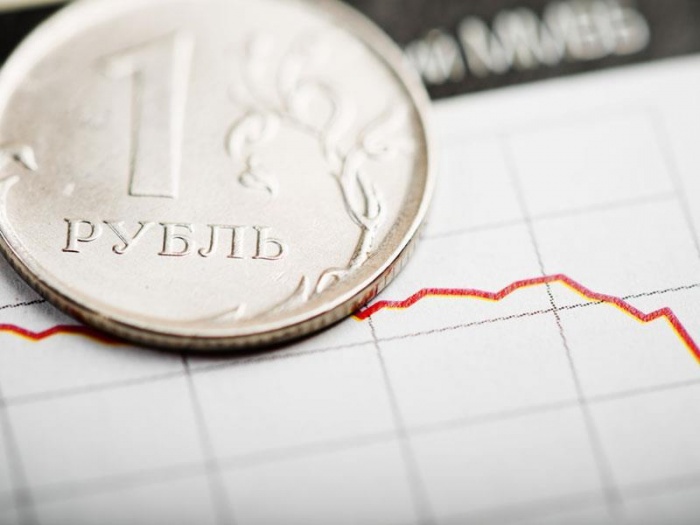 Чем грозит России падение рубля 