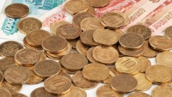 С 1 января 2013 г. минимальный размер оплаты труда увеличится до 5250 рублей