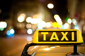 Штрафы для таксистов увеличат и введут единый тариф поездок на такси
