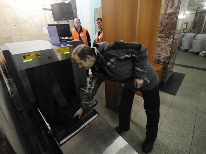 В метро Москвы будут введены досмотровые зоны, а тарифы вырастут