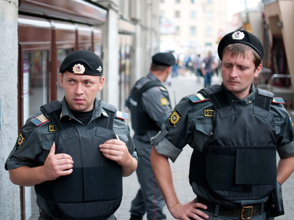 Полиция ужесточит контроль за порядком в Москве во время матчей сборной России