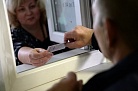 Сроки обмена национальных водительских удостоверений на российские продлили