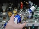Россиянам не советуют использовать водку в качестве антисептика