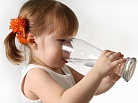 Здоровье малыша: что делать, если кроха много пьет