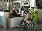 Российские аэропорты оснастят амбулифтами для инвалидов