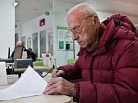 Жилье одиноких стариков запретят продавать без участия нотариуса
