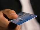 За навязывание «зарплатного банка» будут штрафовать. Как правильно выбрать банковскую карту? 